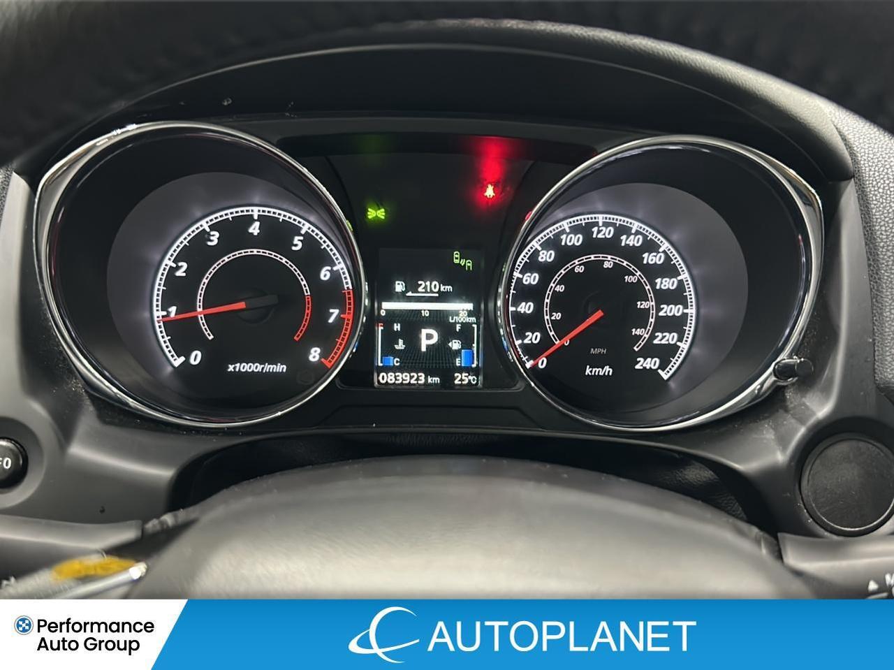 2024 Mitsubishi RVR SE AWD, Back Up Cam, Heated Seats, Apple CarPlay! Photo