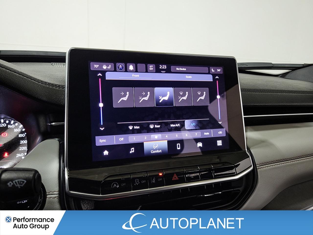 2024 Jeep Compass Limited 4x4, Back Up Cam, Heated Seats, Bluetooth! Photo