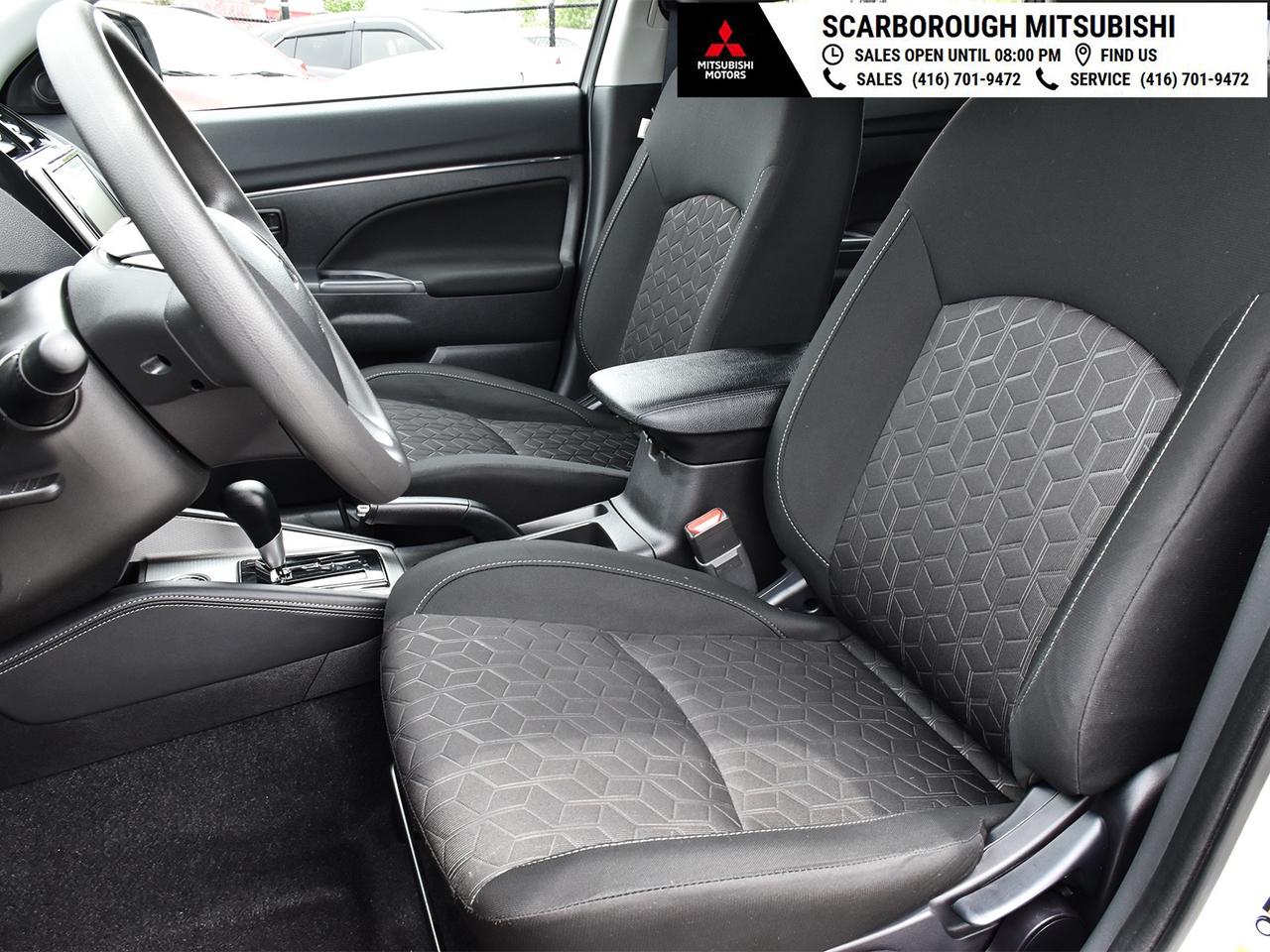 2021 Mitsubishi RVR ES   4WD   Apple Carplay  Rear camera Photo