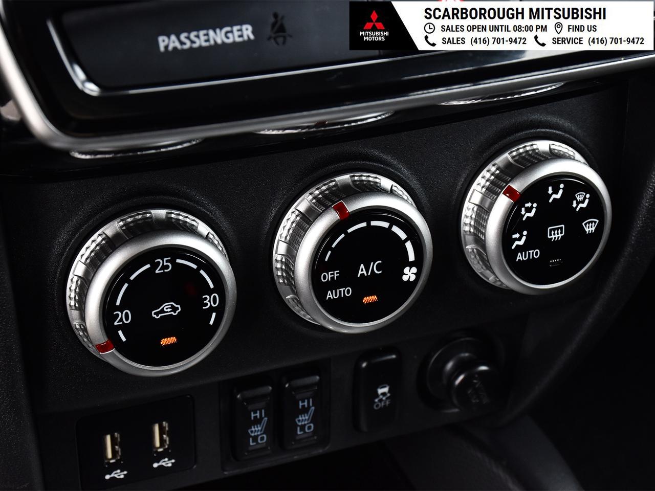 2021 Mitsubishi RVR ES   4WD   Apple Carplay  Rear camera Photo