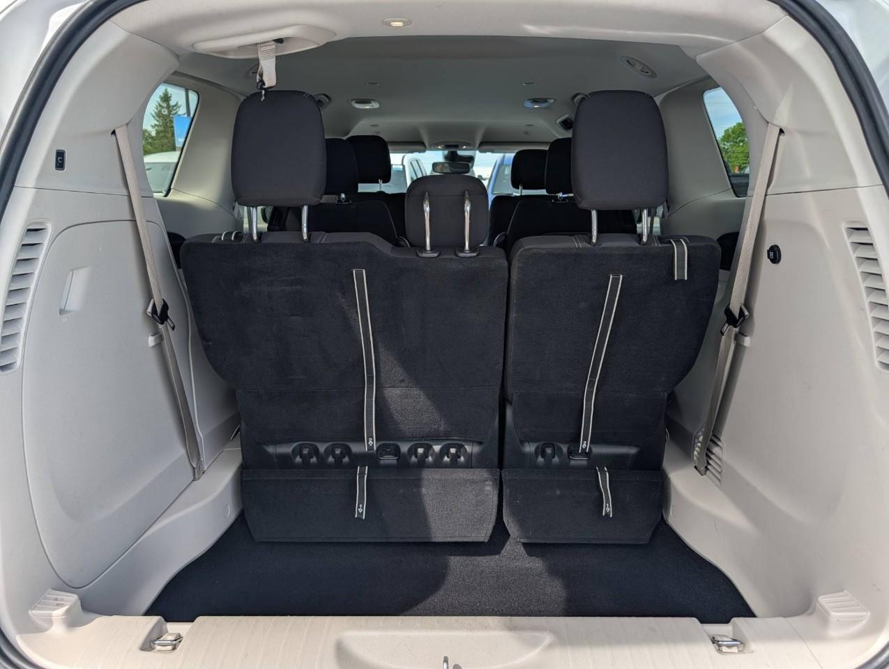 2024 Chrysler Grand Caravan SXT 7 Passenger Photo
