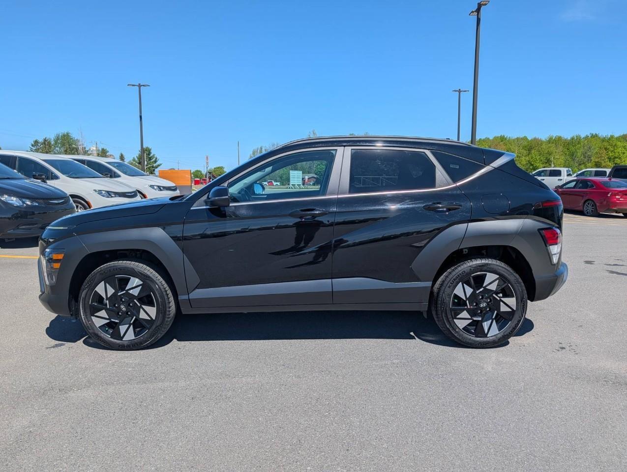 2025 Hyundai KONA 2.0L Preferred w/Trend Package NO ACCIDENTS Photo