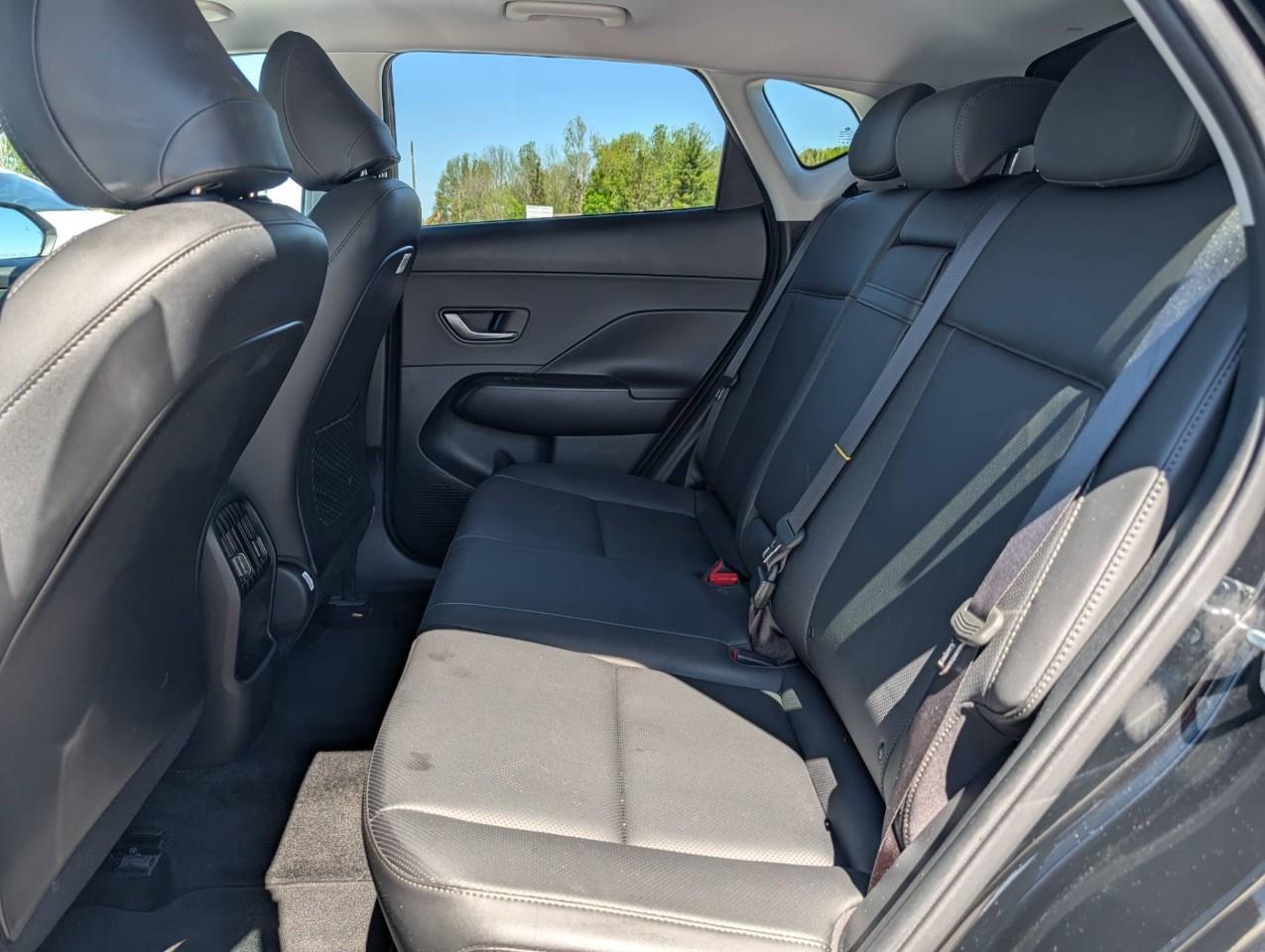 2025 Hyundai KONA 2.0L Preferred w/Trend Package NO ACCIDENTS Photo