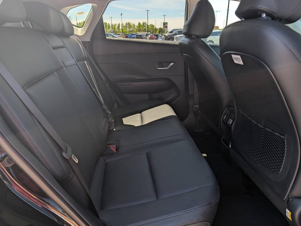 2025 Hyundai KONA 2.0L Preferred w/Trend Package NO ACCIDENTS Photo
