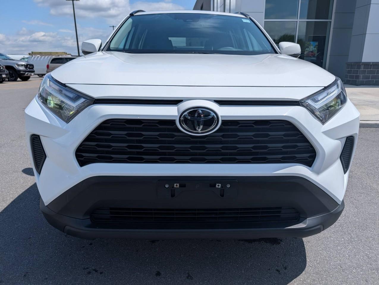 2025 Toyota RAV4 XLE No Accidents Photo