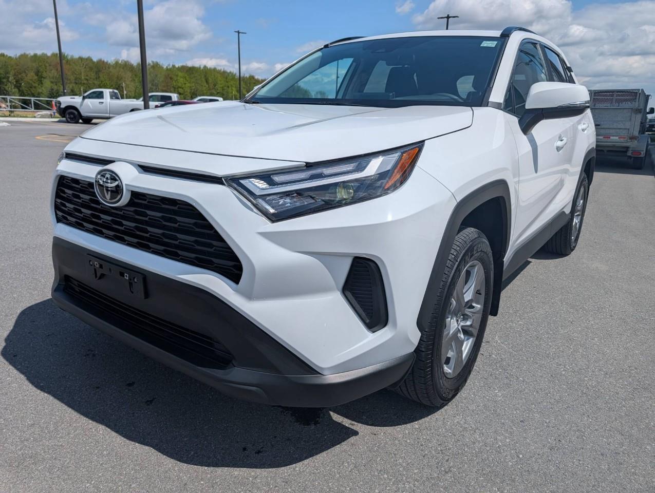 2025 Toyota RAV4 XLE No Accidents Photo