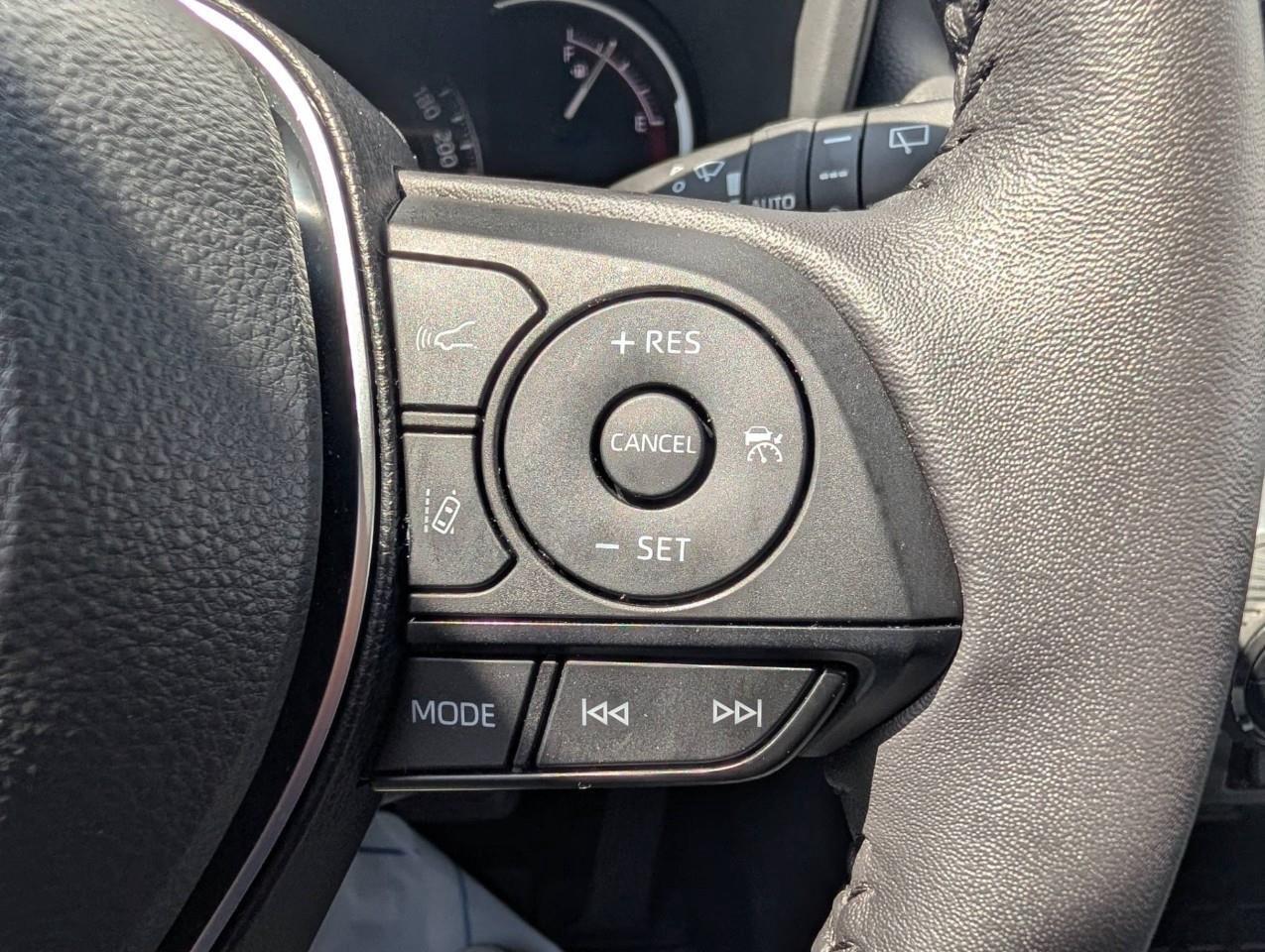 2025 Toyota RAV4 XLE No Accidents Photo