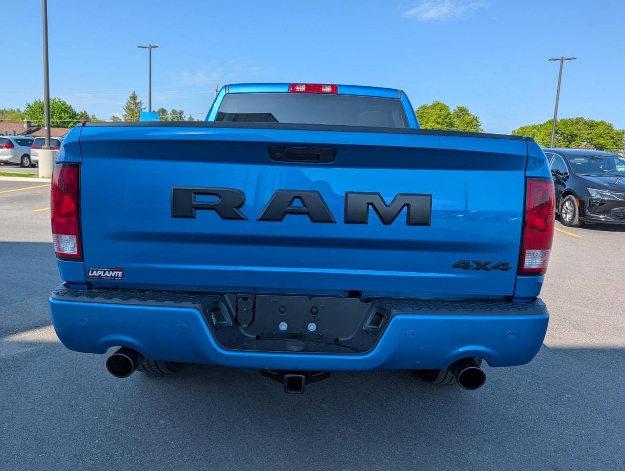 2022 RAM 1500 Classic Tradesman NO ACCIDENTS Photo