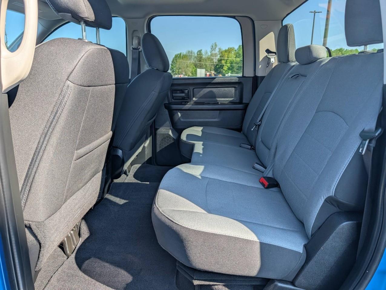 2022 RAM 1500 Classic Tradesman NO ACCIDENTS Photo
