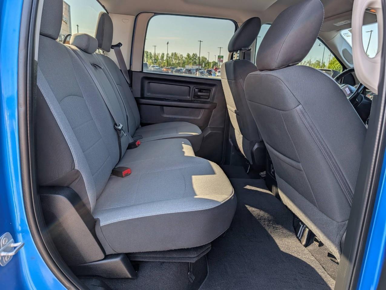 2022 RAM 1500 Classic Tradesman NO ACCIDENTS Photo