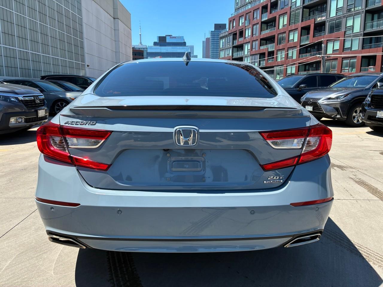 2021 Honda Accord Touring 2.0T 4dr Sedan Photo