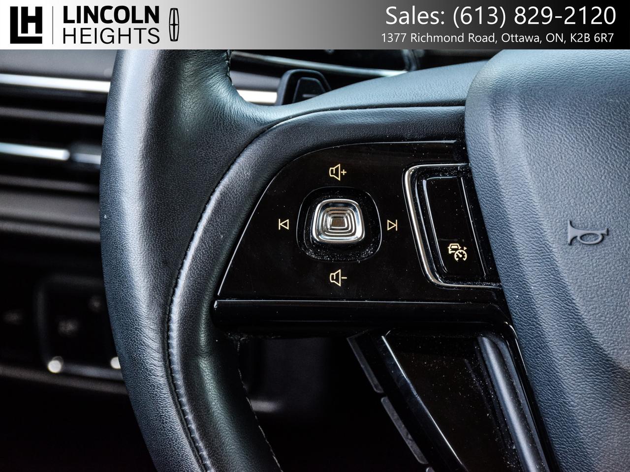 2025 Lincoln Corsair  Photo