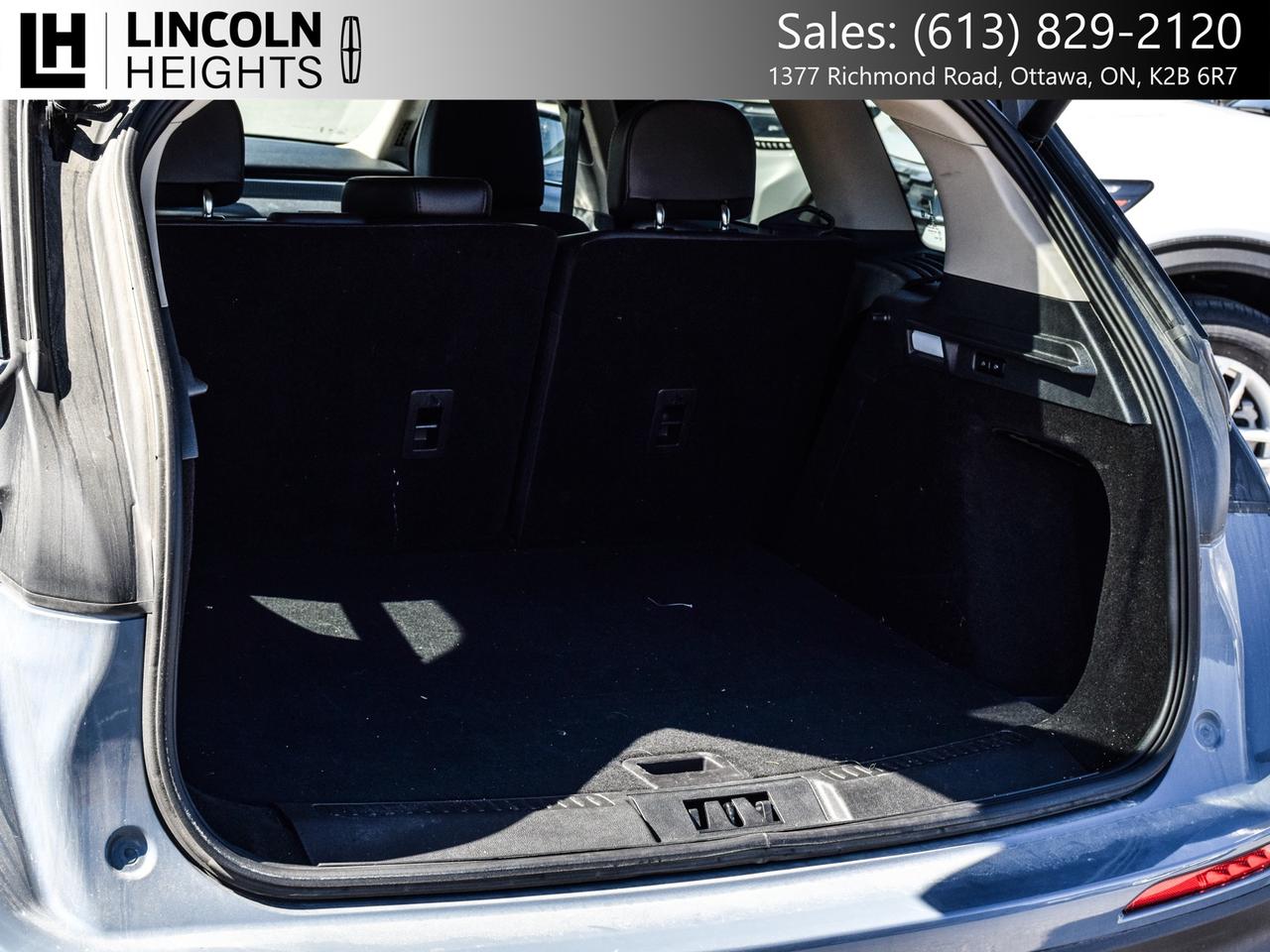 2025 Lincoln Corsair  Photo
