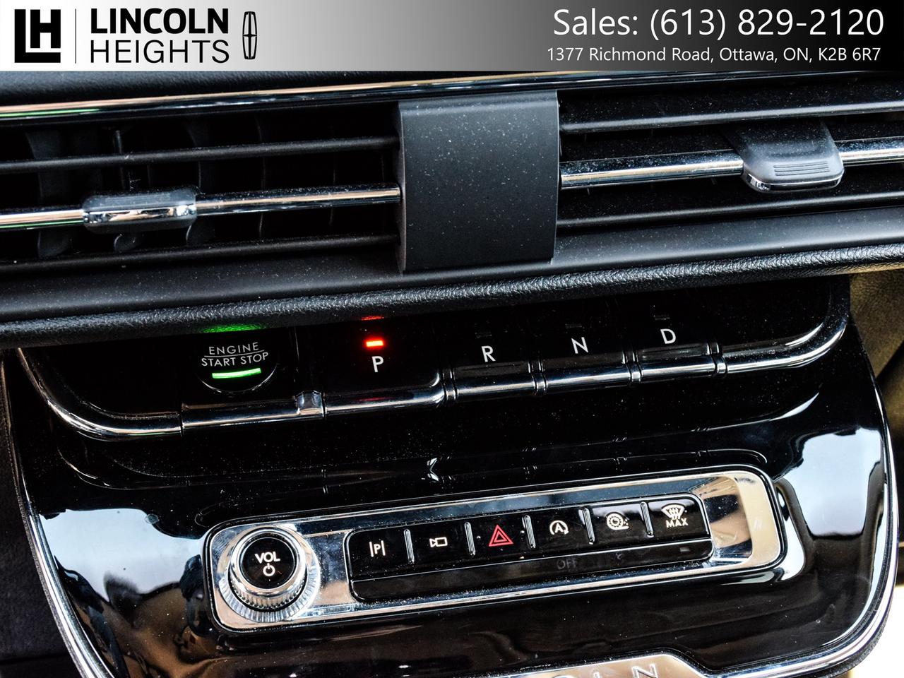 2025 Lincoln Corsair  Photo
