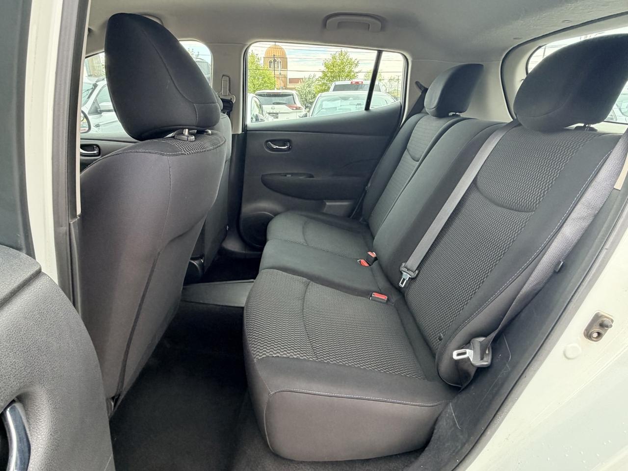 2017 Nissan Leaf S Pearl white   Rev Cam   Htd Seats Photo