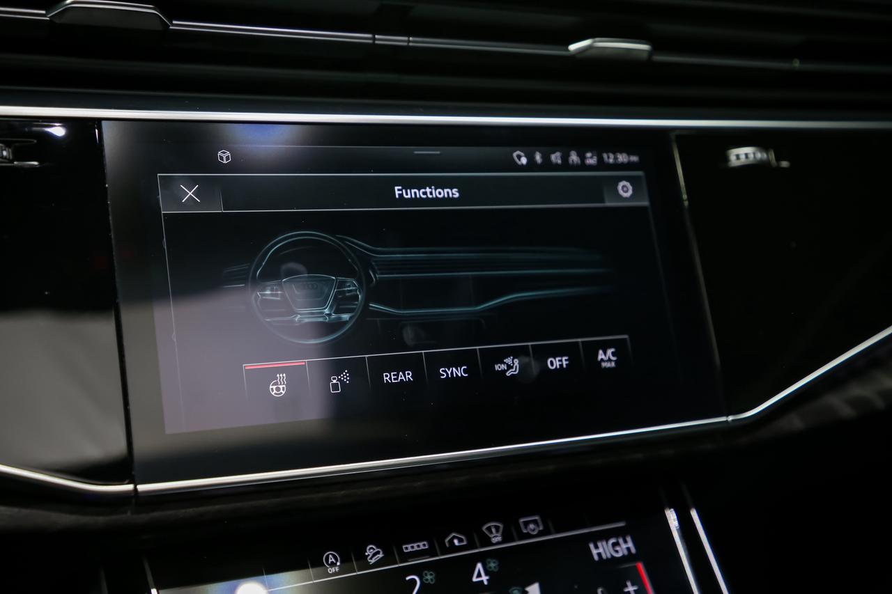 2022 Audi Q8 TECHNIK S-LINE QUATTRO SERV.RECS LOADED ADAPTIVCRZ Photo