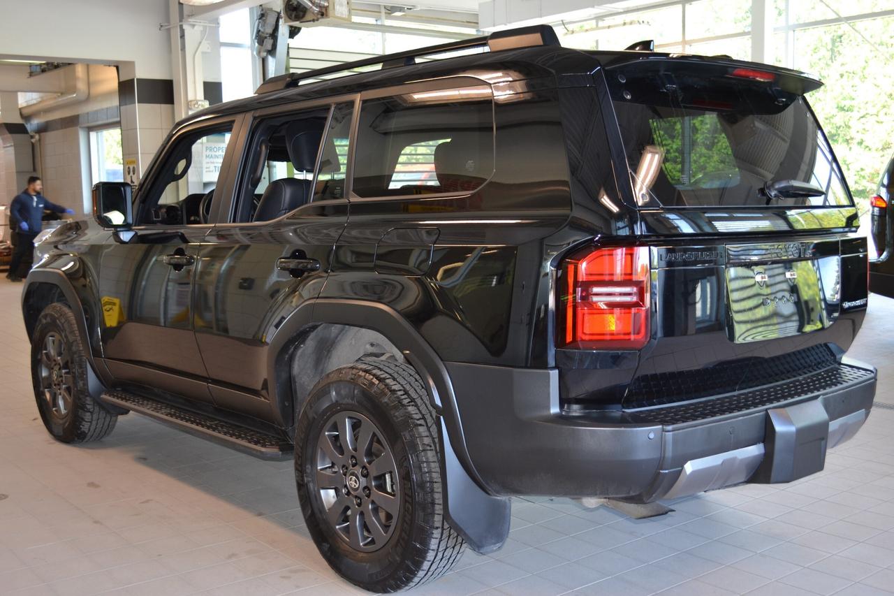 2024 Toyota Land Cruiser  Photo