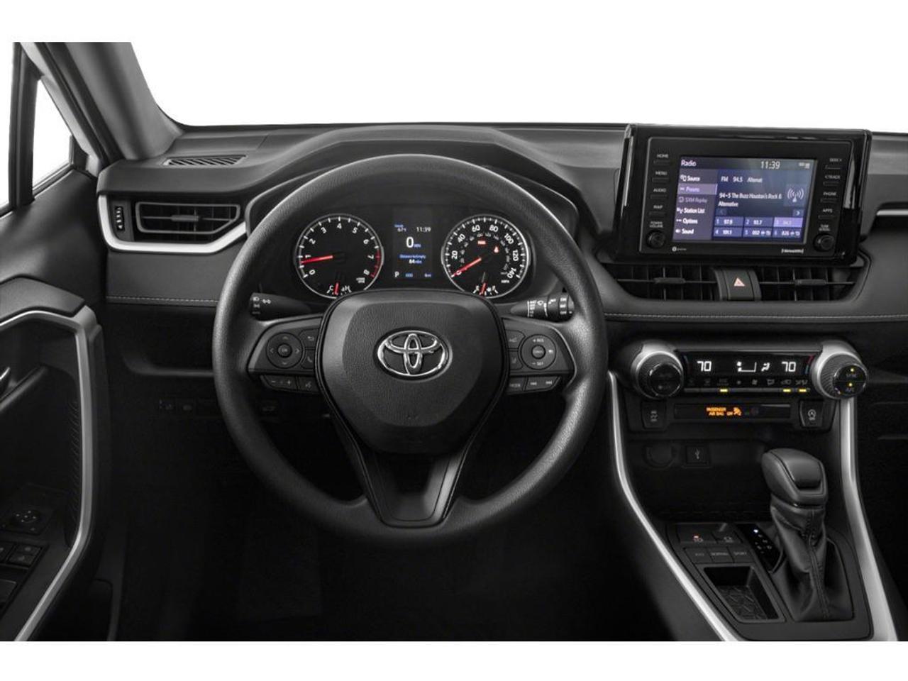 2022 Toyota RAV4 XLE Photo