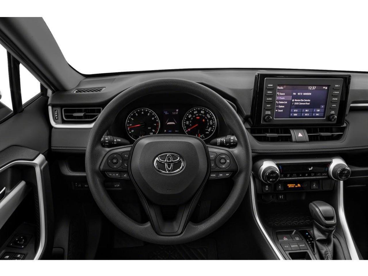 2021 Toyota RAV4 XLE Photo3