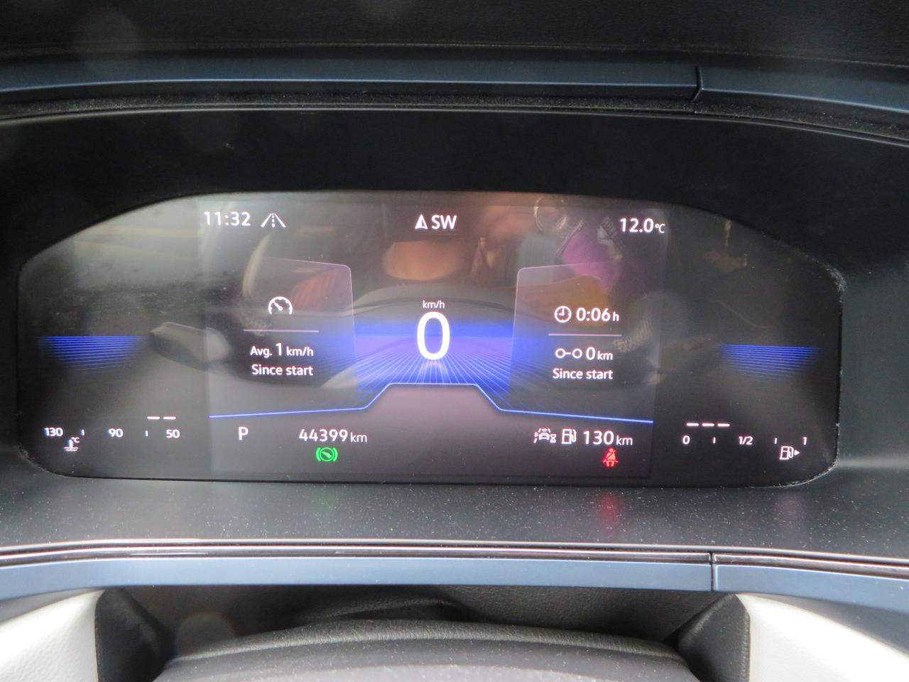 2024 Volkswagen Taos SE Photo