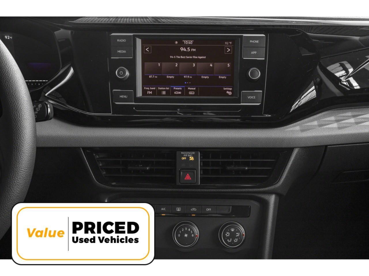 2024 Volkswagen Taos Trendline 4dr Front-Wheel Drive Photo