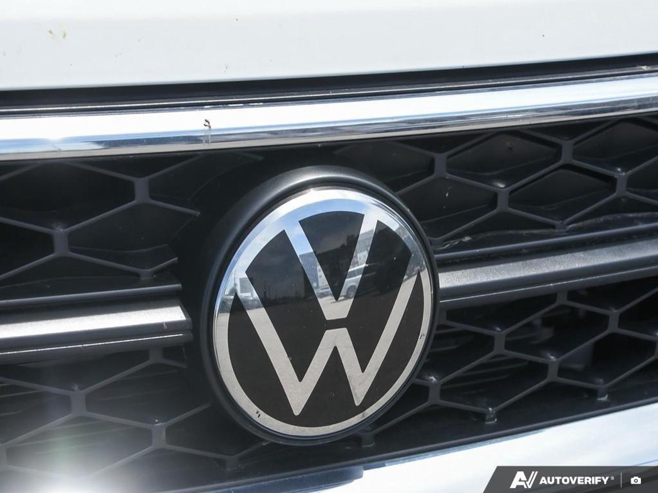 2024 Volkswagen Taos Trendline 4dr Front-Wheel Drive Photo
