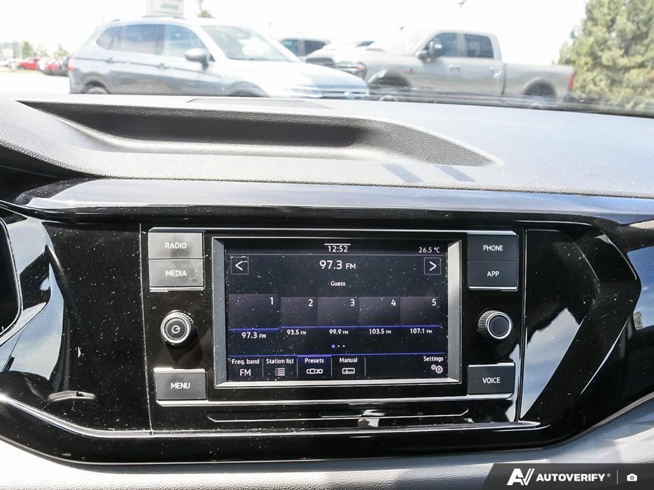 2024 Volkswagen Taos Trendline 4dr Front-Wheel Drive Photo