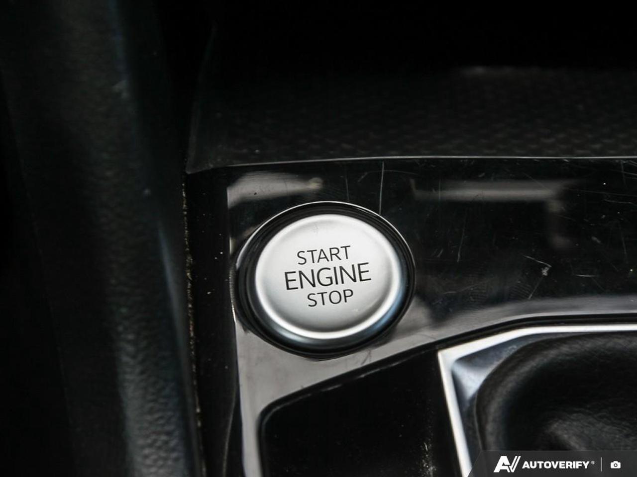 2024 Volkswagen Taos Trendline 4dr Front-Wheel Drive Photo