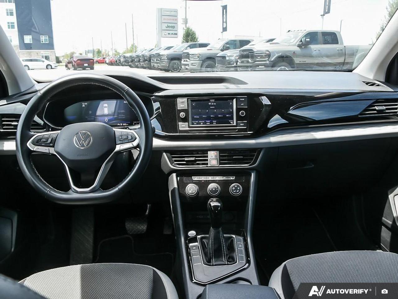 2024 Volkswagen Taos Trendline 4dr Front-Wheel Drive Photo