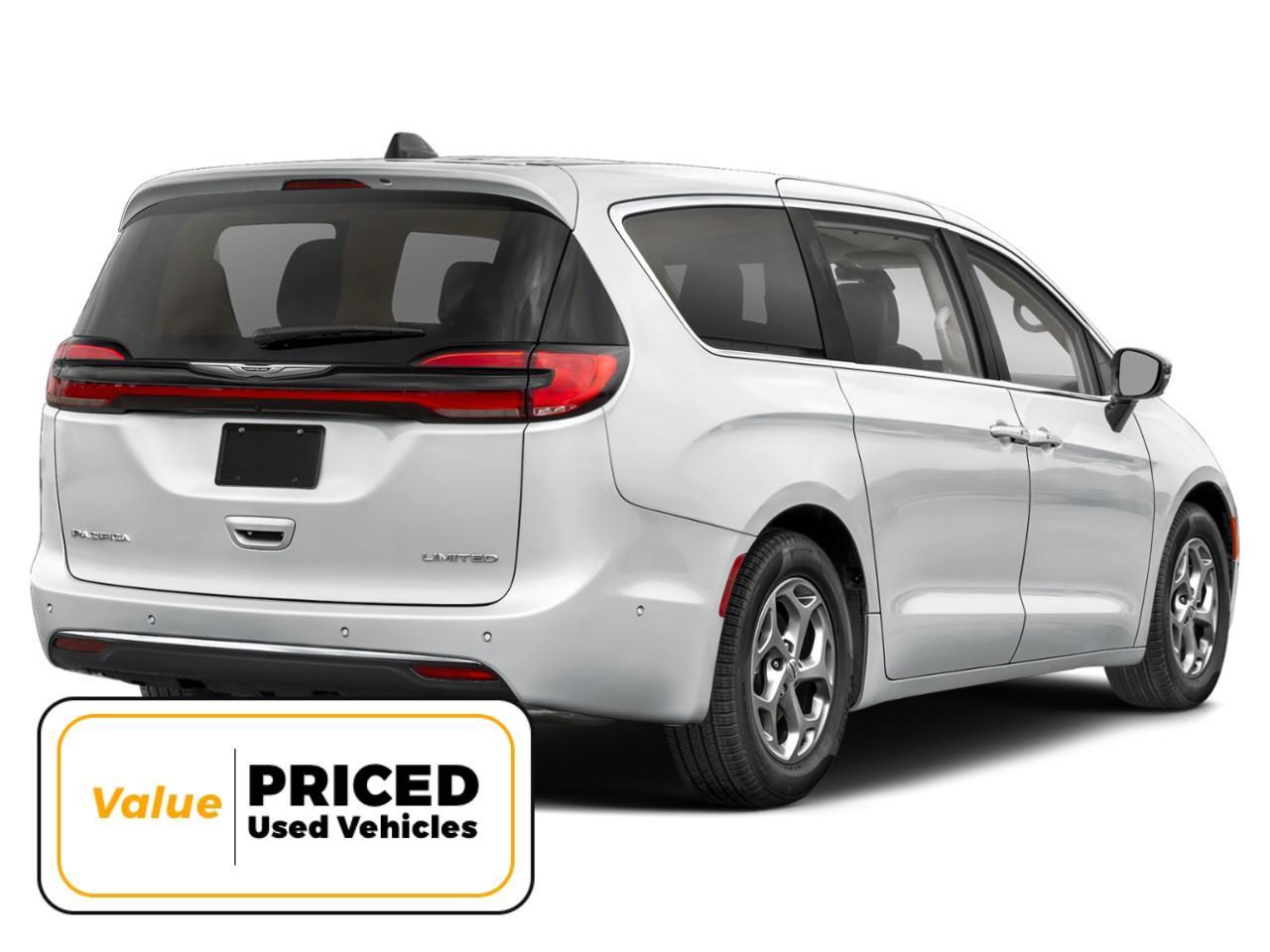 2024 Chrysler Pacifica Limited Front-Wheel Drive Passenger Van Photo