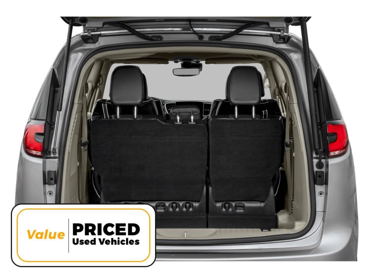 2024 Chrysler Pacifica Limited Front-Wheel Drive Passenger Van Photo