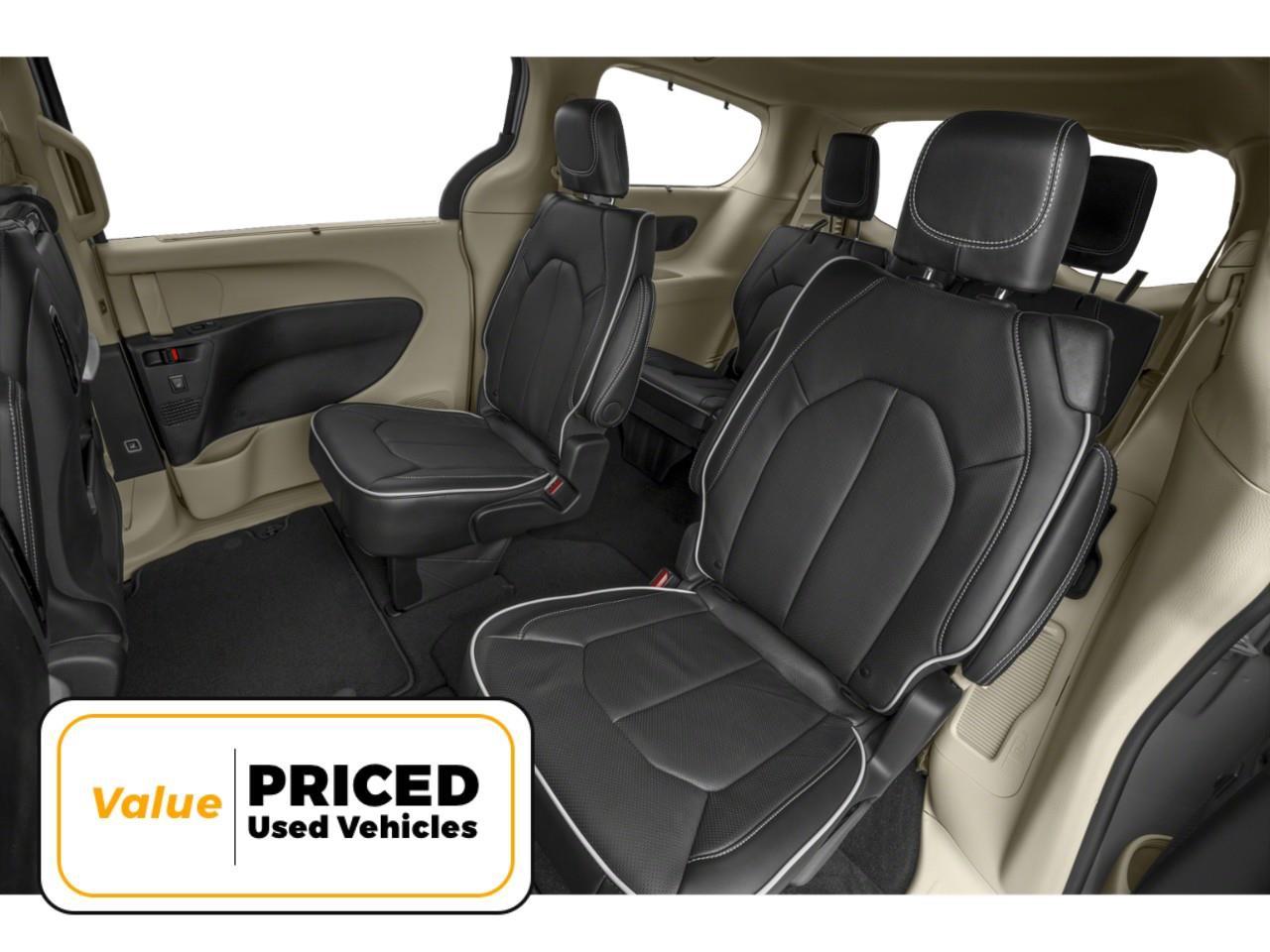 2024 Chrysler Pacifica Limited Front-Wheel Drive Passenger Van Photo