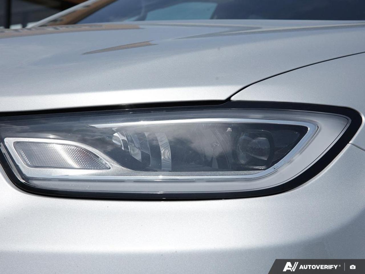 2024 Chrysler Pacifica Limited Front-Wheel Drive Passenger Van Photo
