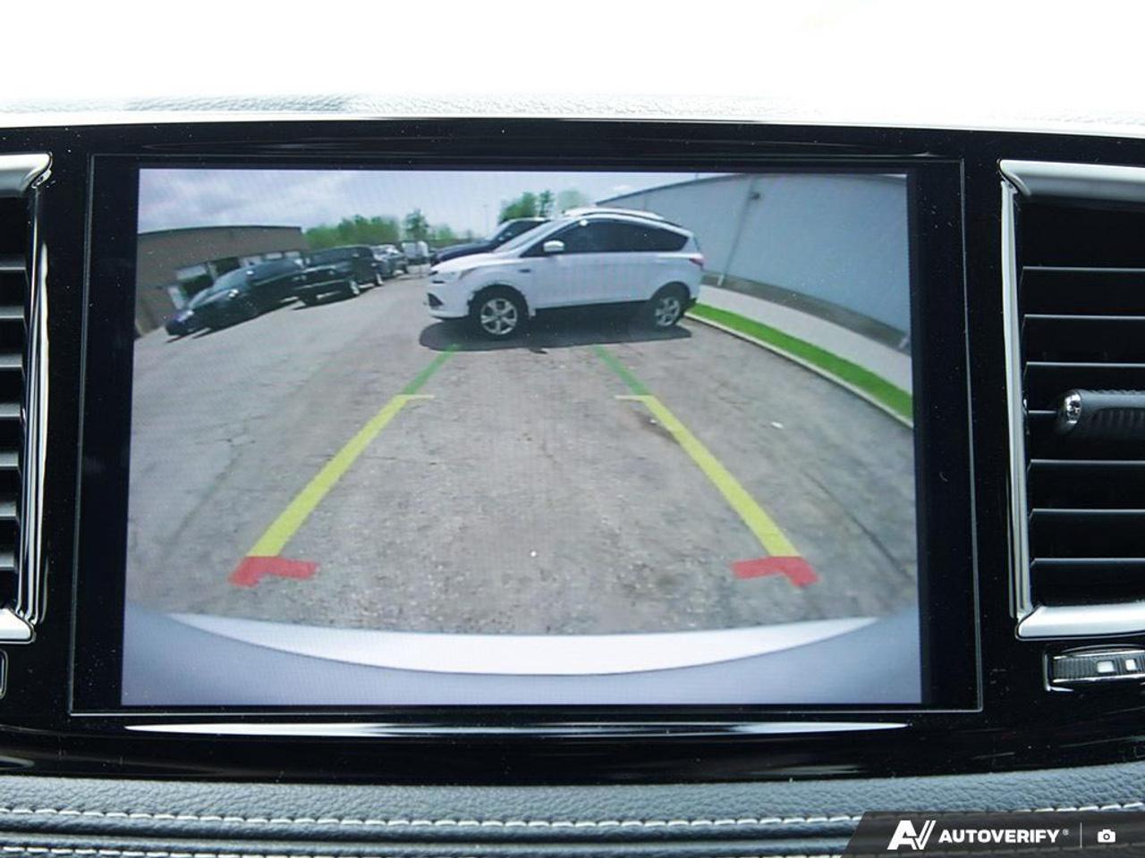 2024 Chrysler Pacifica Limited Front-Wheel Drive Passenger Van Photo