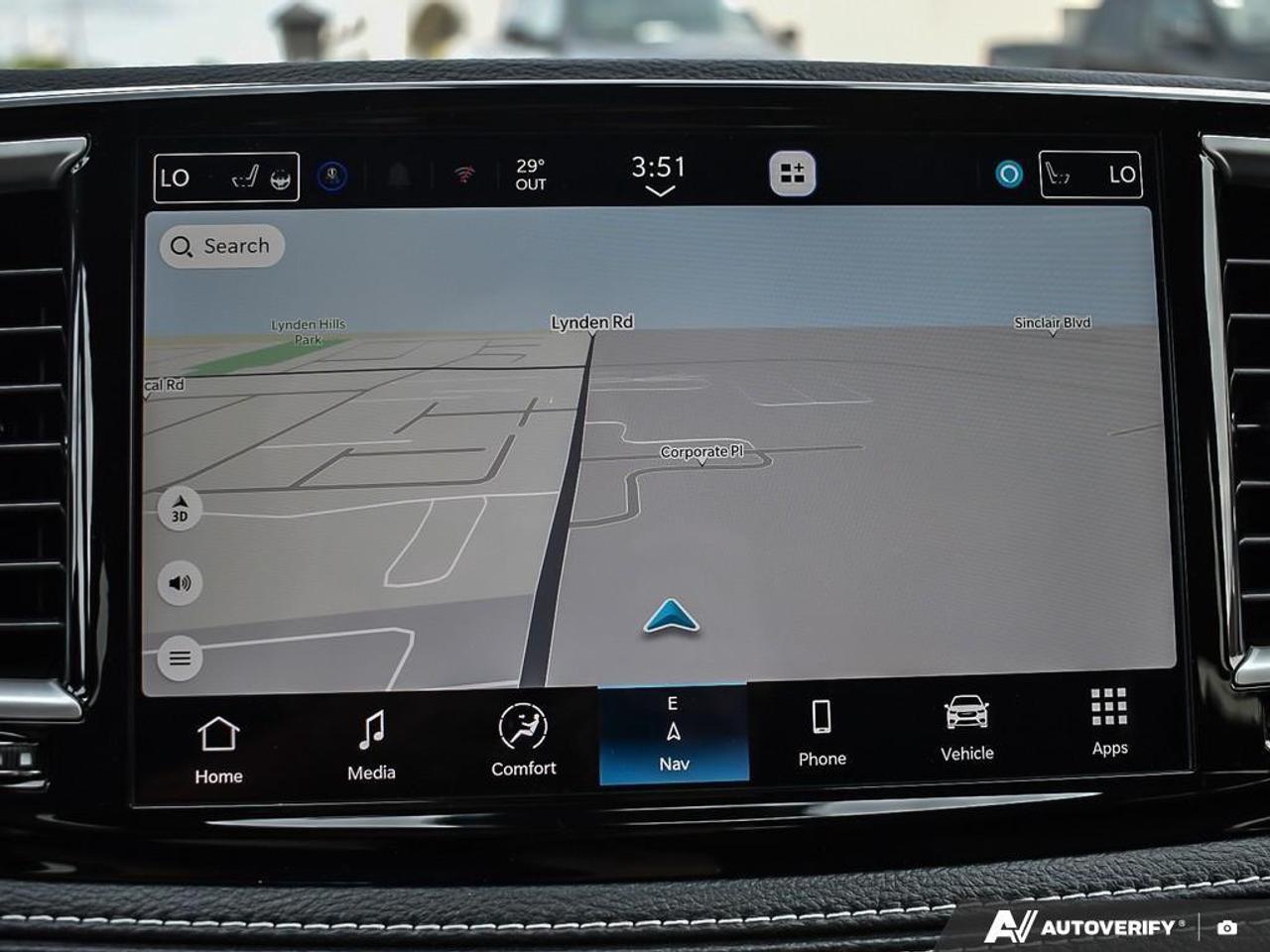 2027 Chrysler Pacifica Select All-Wheel Drive Passenger Van Photo