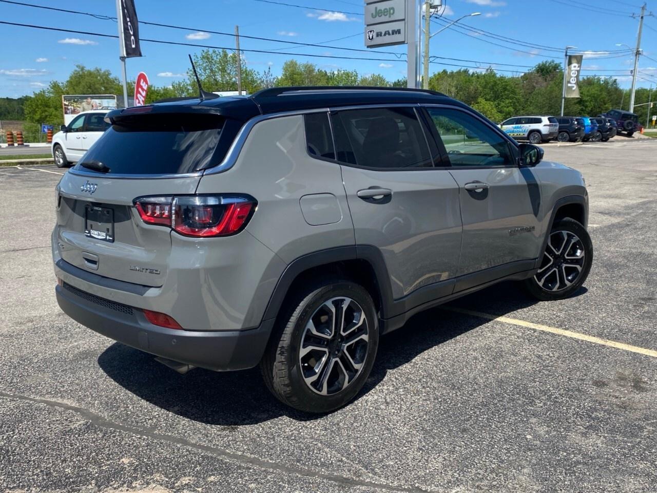 2022 Jeep Compass Limited 4X4 Photo