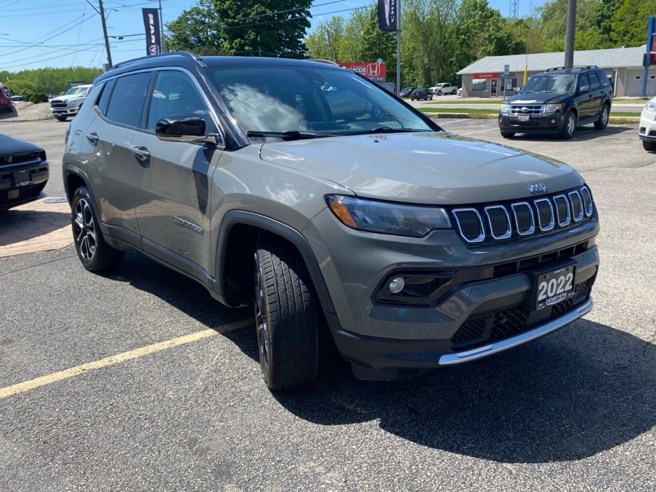 2022 Jeep Compass Limited 4X4 Photo