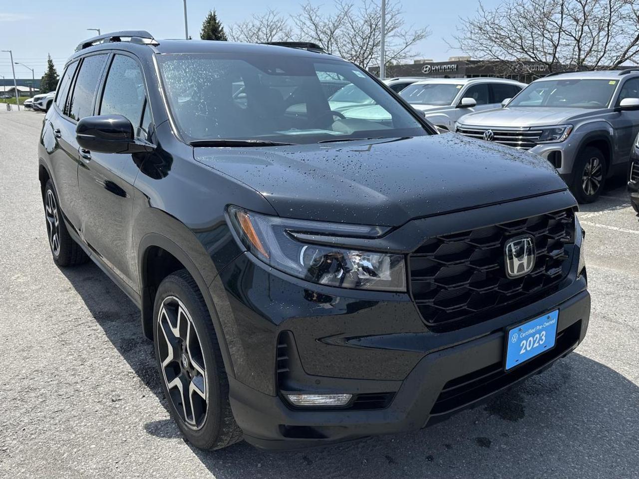 2023 Honda Passport Touring AWD - Clean CarFax! Photo