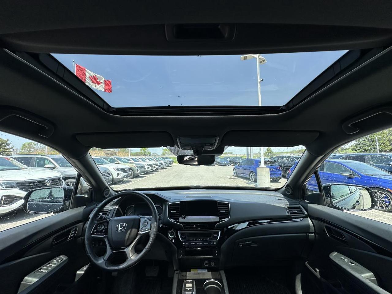 2023 Honda Passport Touring AWD - Clean CarFax! Photo
