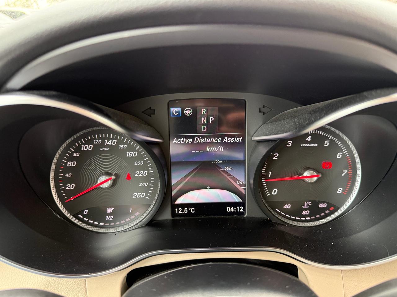 2019 Mercedes-Benz GLC-Class GLC 300 4MATIC SUV, DISTRONIC + WITH PILOT STEERIN Photo