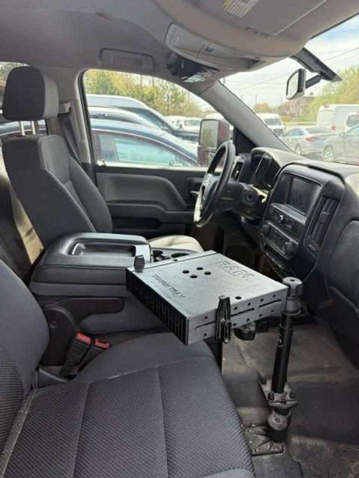 2018 GMC Sierra 1500 Work ready. 4x4 Photo