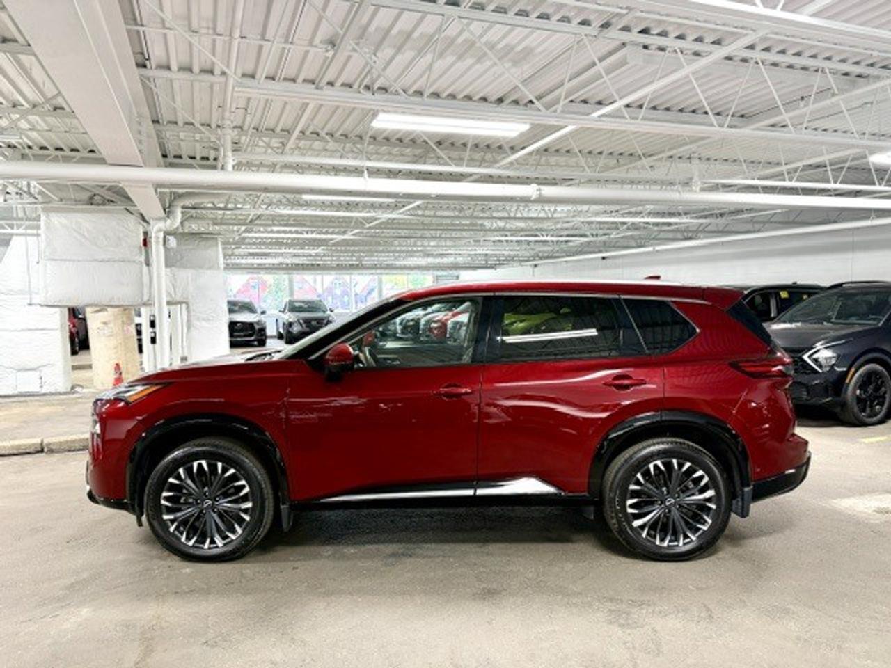 2025 Nissan Rogue PLATINUM, HUD, DIGITAL DASH, BOSE, PRO-PILOT, XM Photo