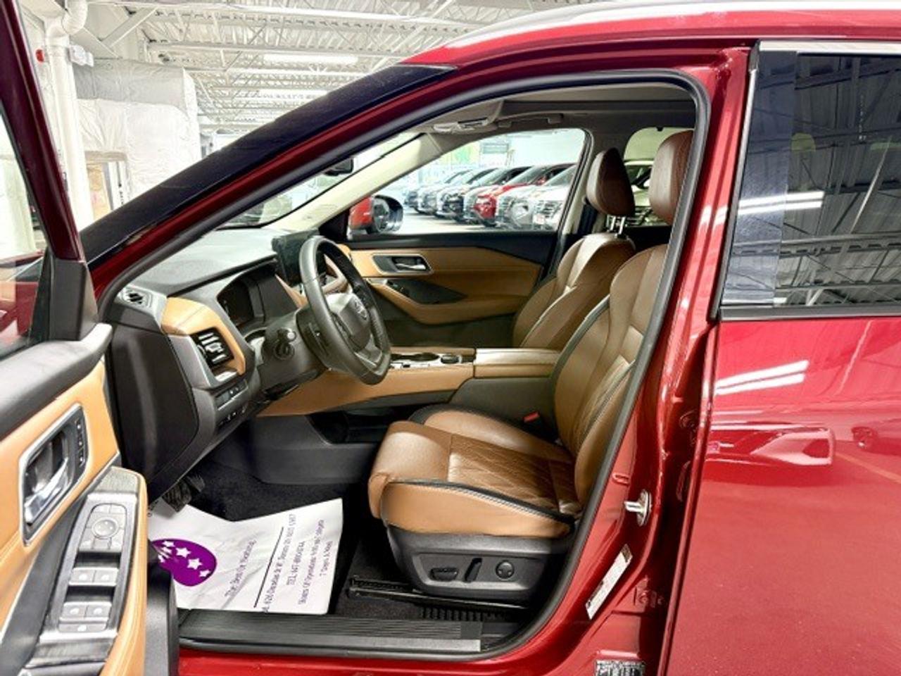 2025 Nissan Rogue Platinum 4dr All-Wheel Drive Sport Utility Photo