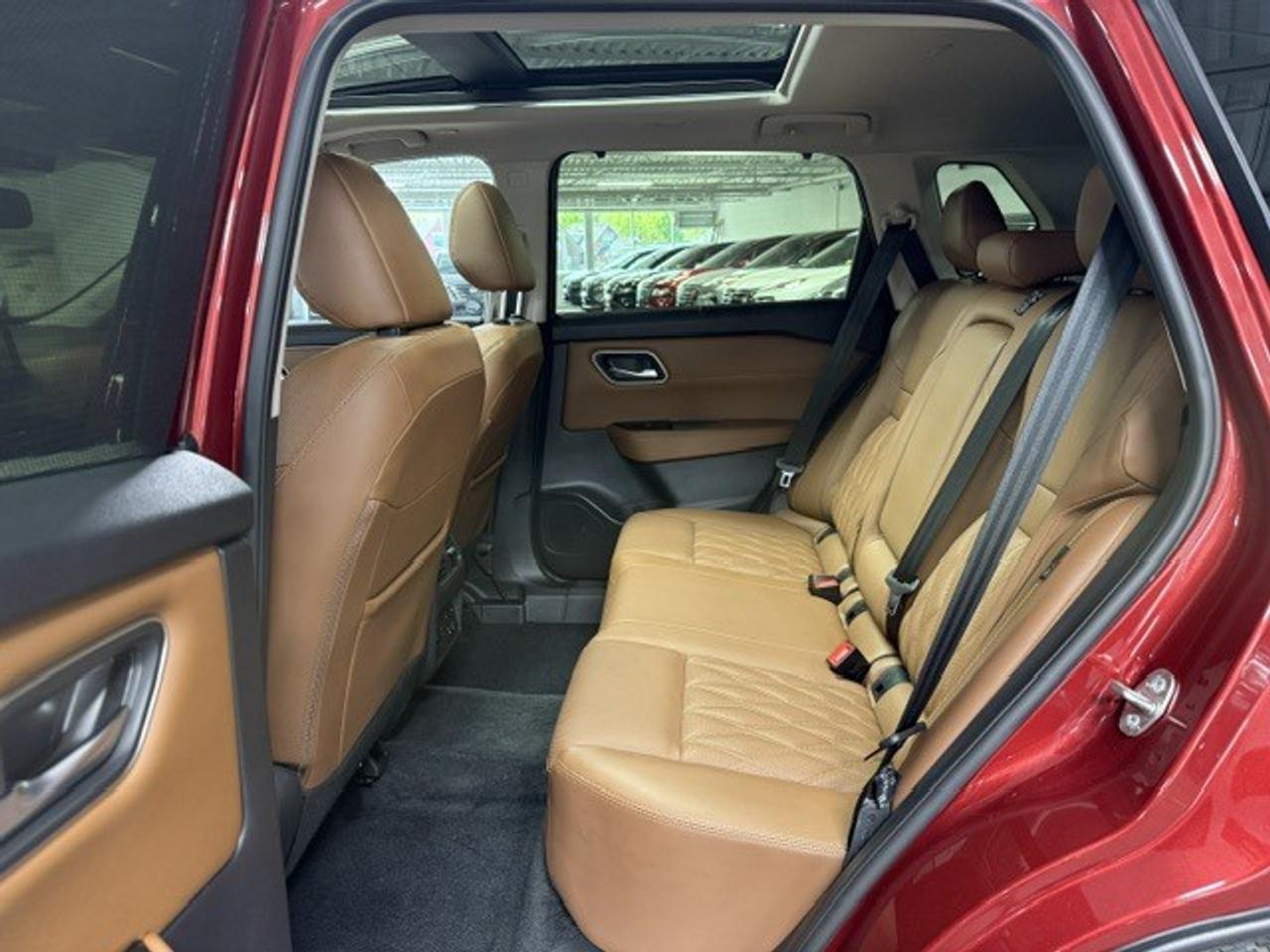 2025 Nissan Rogue PLATINUM, HUD, DIGITAL DASH, BOSE, PRO-PILOT, XM Photo