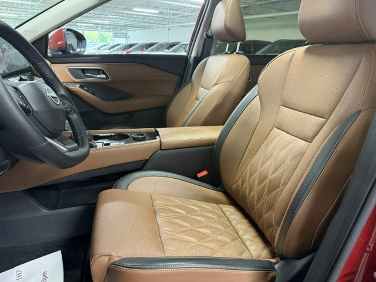 2025 Nissan Rogue PLATINUM, HUD, DIGITAL DASH, BOSE, PRO-PILOT, XM Photo