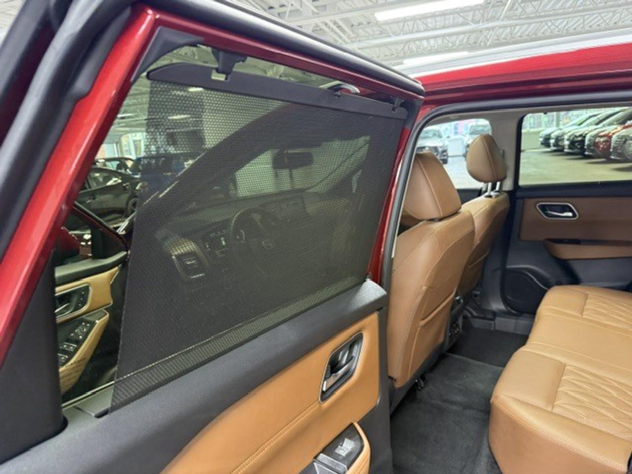 2025 Nissan Rogue PLATINUM, HUD, DIGITAL DASH, BOSE, PRO-PILOT, XM Photo