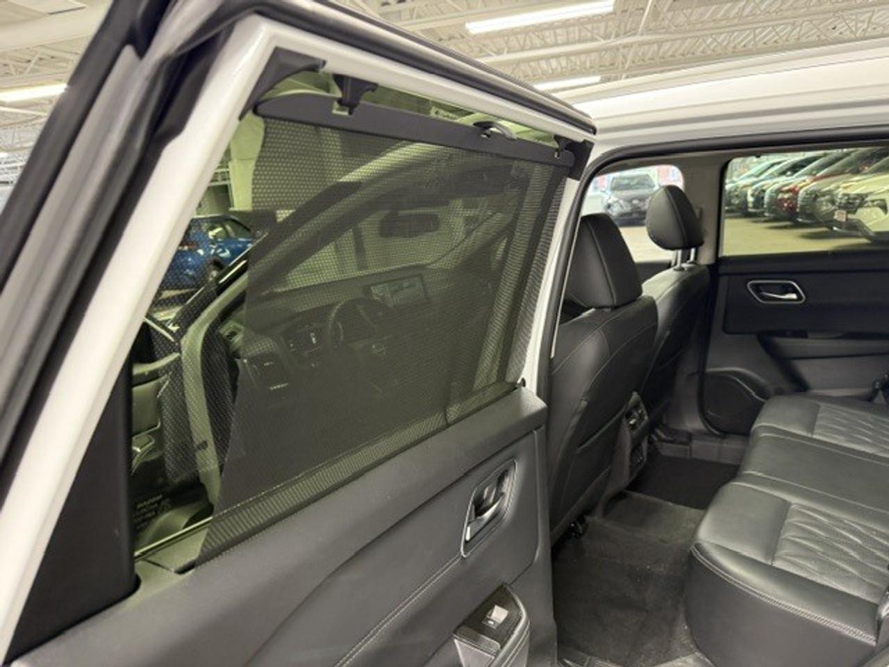 2025 Nissan Rogue PLATINUM, HUD, DIGITAL DASH, BOSE, PRO-PILOT, XM Photo