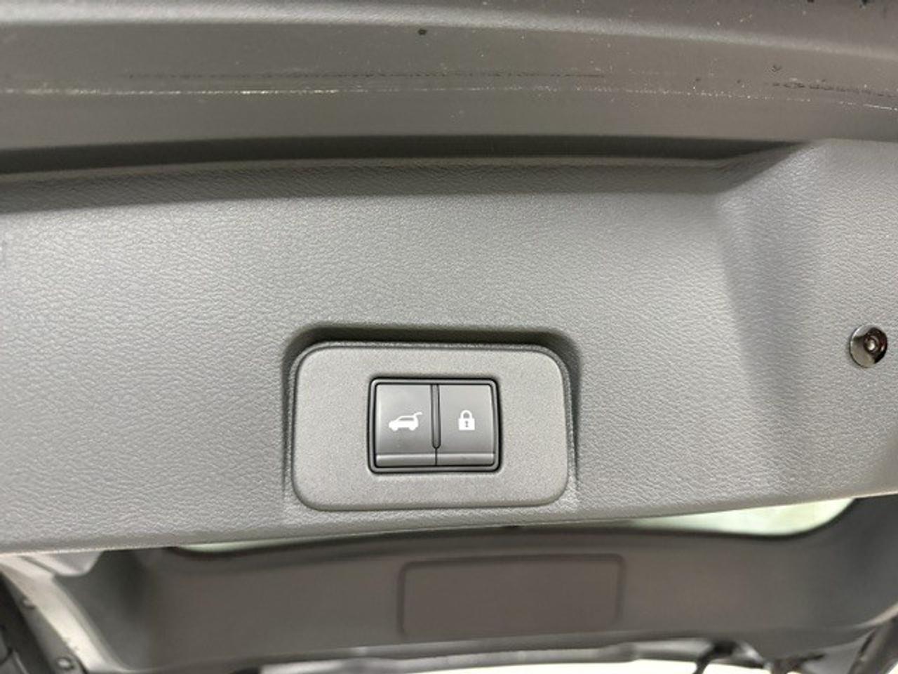 2025 Nissan Rogue PLATINUM, HUD, DIGITAL DASH, BOSE, PRO-PILOT, XM Photo