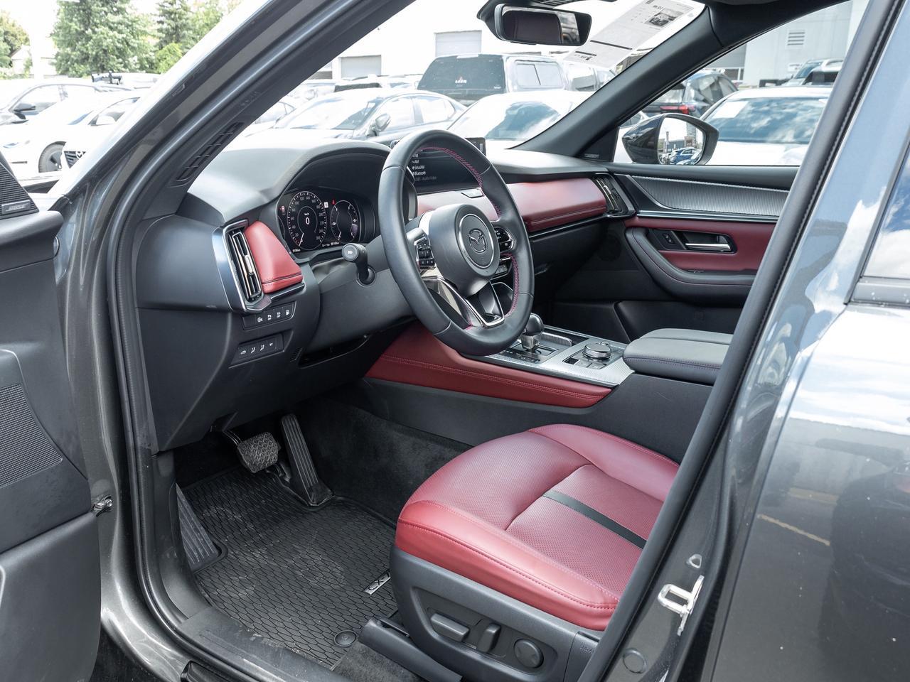 2025 Mazda CX-70 PHEV GT AWD   Plug in Hybrid   One Owner Photo