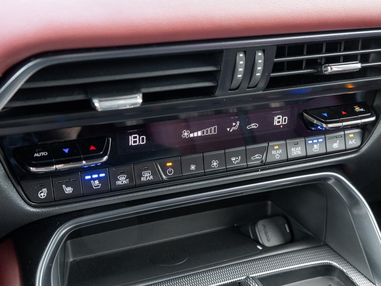2025 Mazda CX-70 PHEV GT AWD   Plug in Hybrid   One Owner Photo